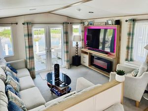 Photo 2- click for photo gallery